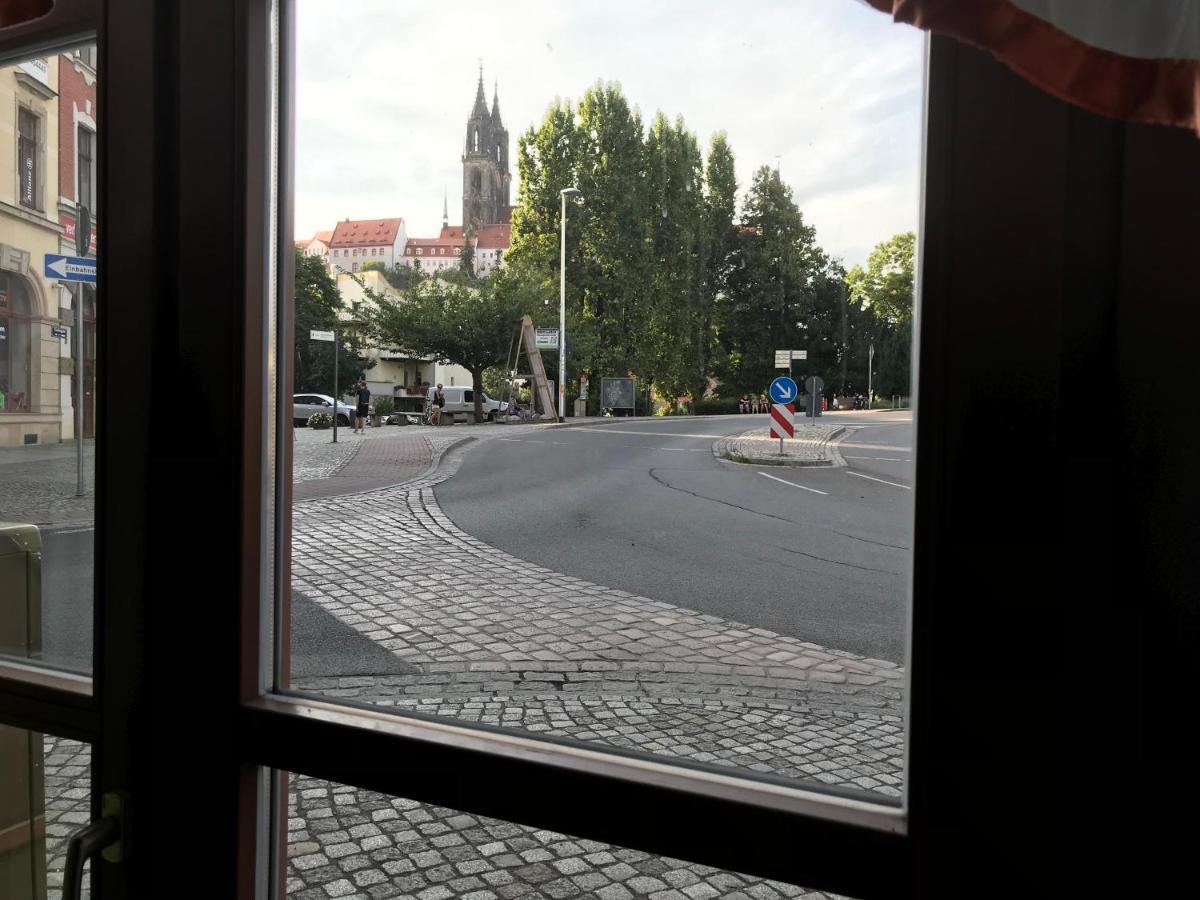 Hostel Meissen Old Town Bridge Buitenkant foto